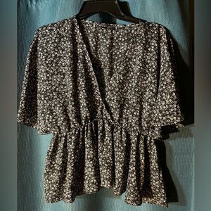 SHEIN Black and White Floral Peplum Top